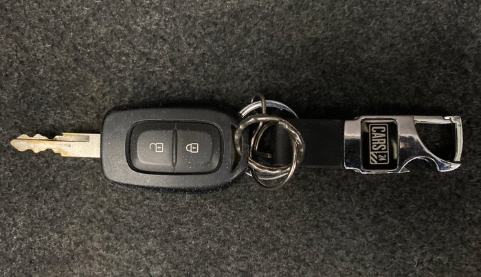 2017 Datsun Redi Go S, Petrol, Manual, 38,693 km, Key Close Up