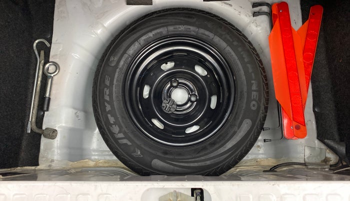 2017 Datsun Redi Go S, Petrol, Manual, 38,693 km, Spare Tyre