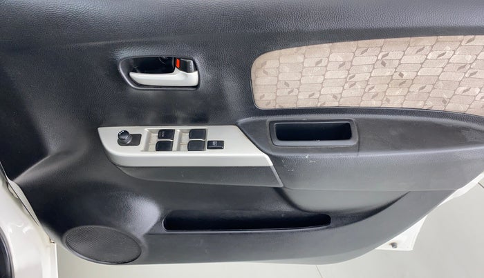 2015 Maruti Wagon R 1.0 VXI, Petrol, Manual, 32,869 km, Driver Side Door Panels Control