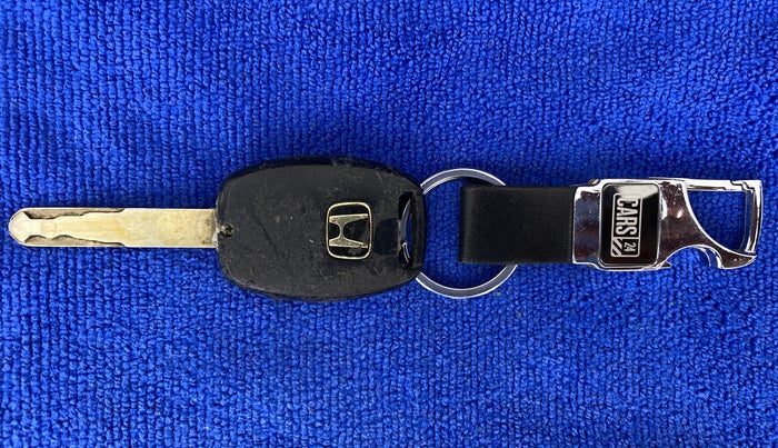 2015 Honda Brio S MT, Petrol, Manual, 40,626 km, Key Close Up