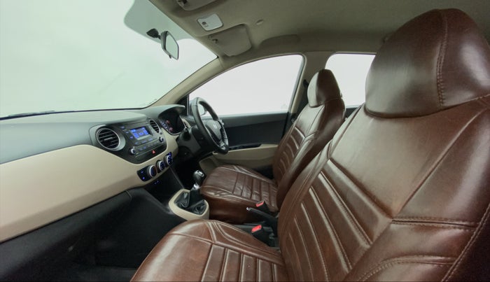 2016 Hyundai Grand i10 SPORTZ 1.2 KAPPA VTVT, Petrol, Manual, 46,697 km, Right Side Front Door Cabin