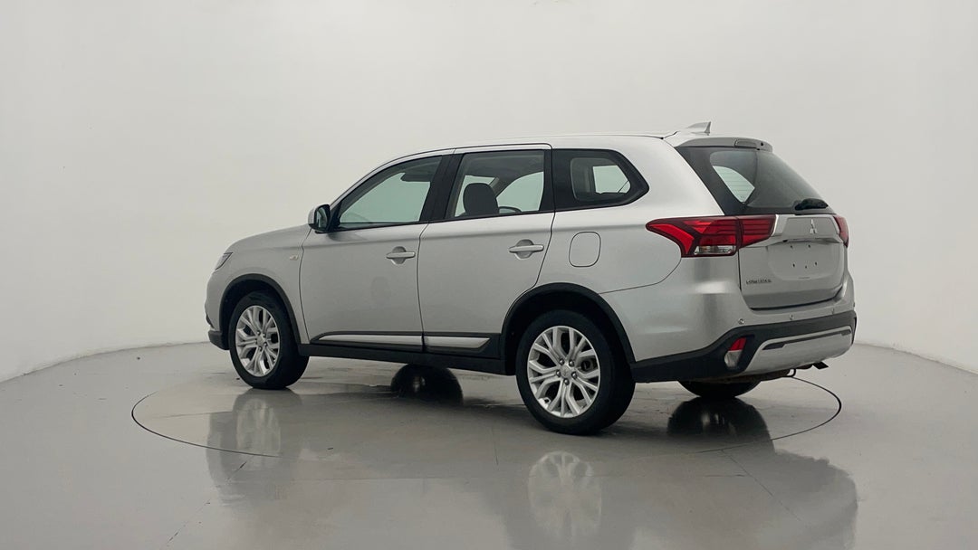 Left Back Diagonal (45- Degree) View