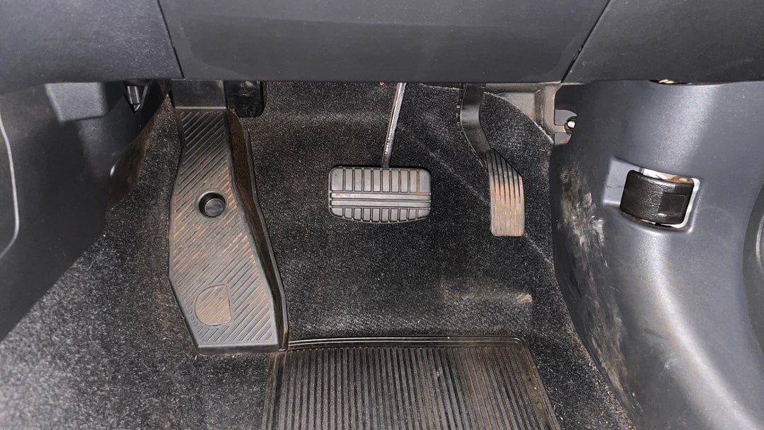 Pedals and Footmat