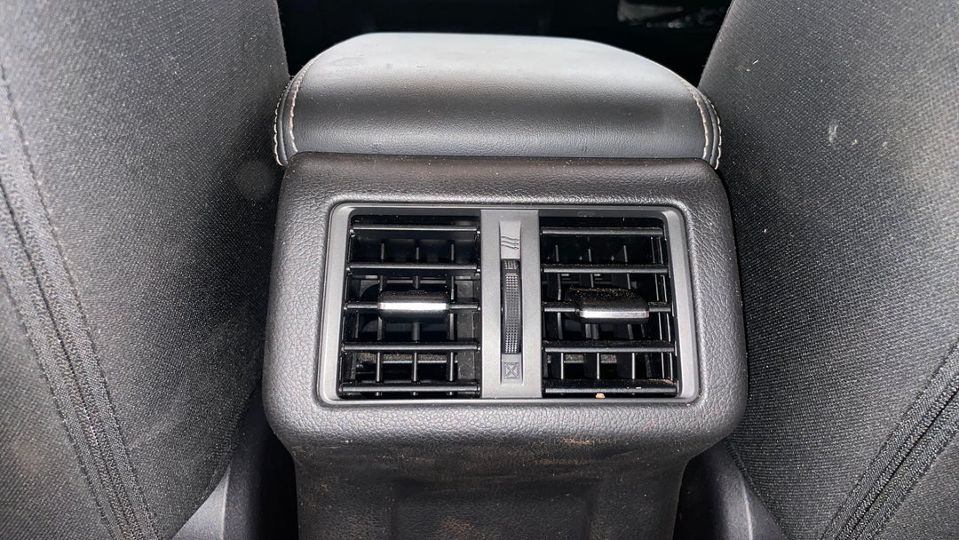 Rear A/C Vent