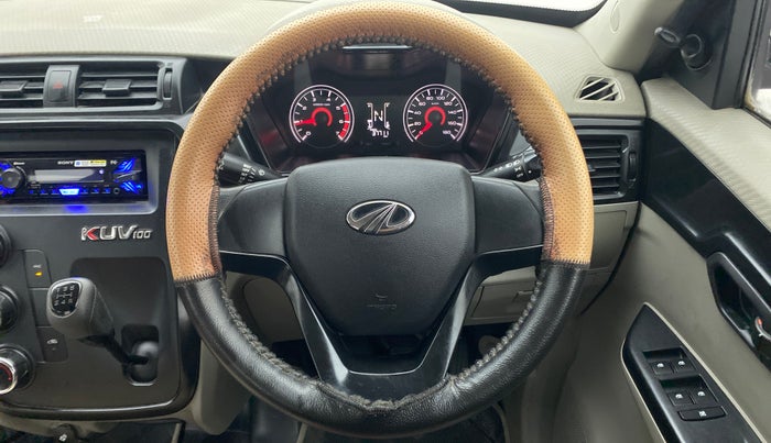 2016 Mahindra Kuv100 K4 D 6 STR, Diesel, Manual, 37,702 km, Steering Wheel Close Up