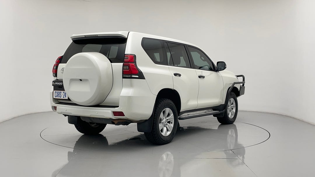 Right Back Diagonal (45- Degree) View