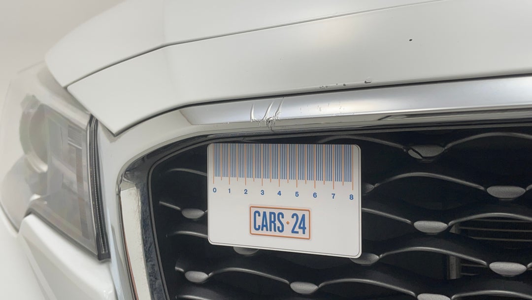 2023 MG ZS Excite, Automatic, 10718 km, Grille Scratch