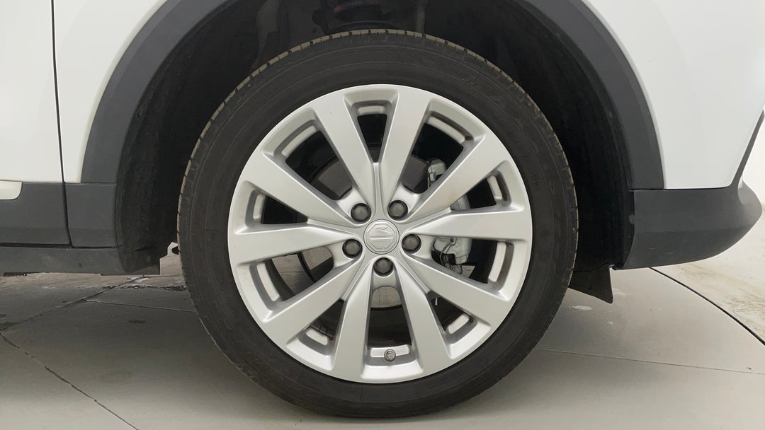 2023 MG ZS Excite, Automatic, 10718 km, Right Front Wheel