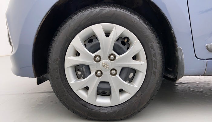 2014 Hyundai Grand i10 SPORTS 1.2 VTVT, Petrol, Manual, 43,841 km, Left Front Wheel