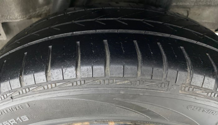 2016 Honda City SV MT DIESEL, Diesel, Manual, 89,707 km, Left Rear Tyre Tread