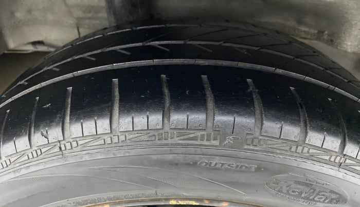 2016 Honda City SV MT DIESEL, Diesel, Manual, 89,707 km, Right Rear Tyre Tread
