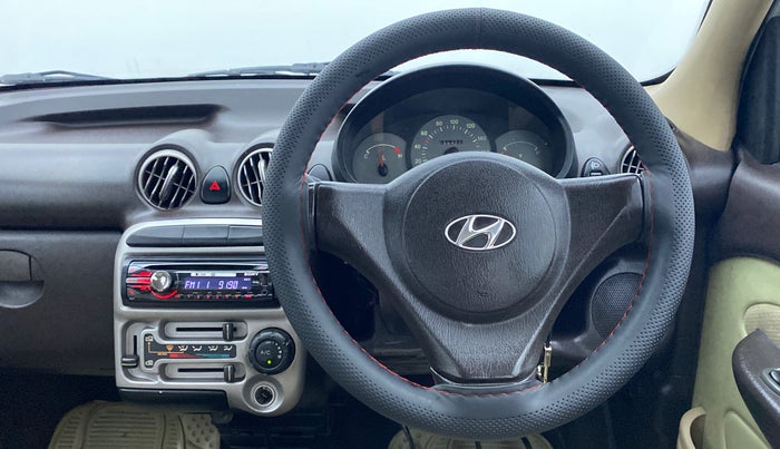 2011 Hyundai Santro Xing GL PLUS, CNG, Manual, Steering Wheel Close Up