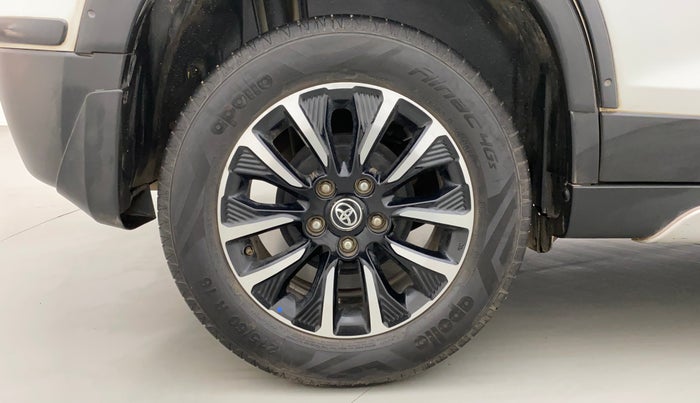 2022 Toyota URBAN CRUISER PREMIUM GRADE AT, Petrol, Automatic, 40,860 km, Right Rear Wheel