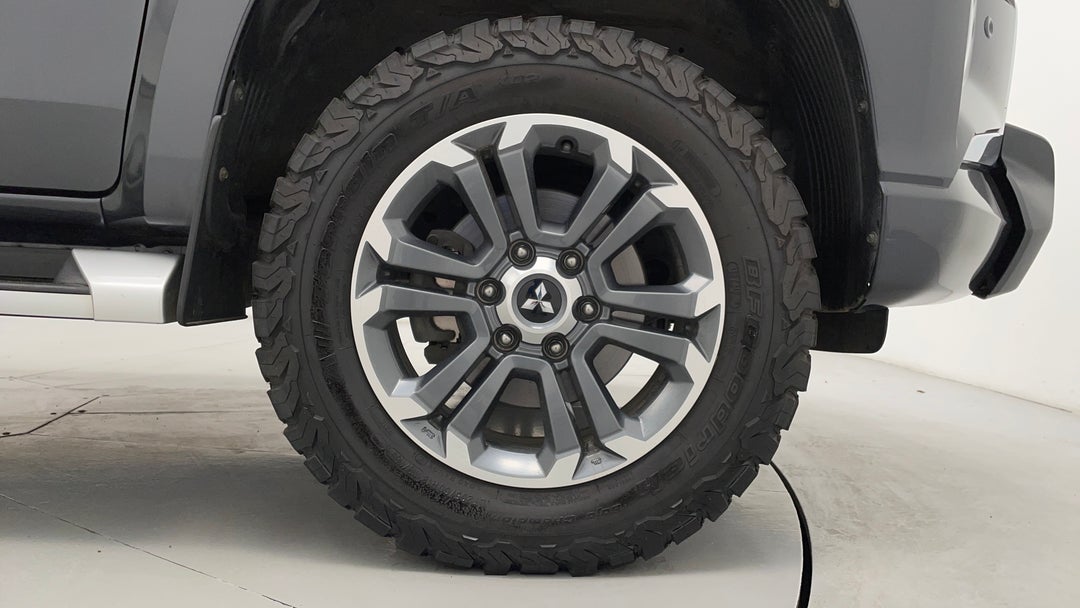 2019 Mitsubishi Triton Gls (4x4) Premium, Automatic, 41178 km, Right Front Wheel