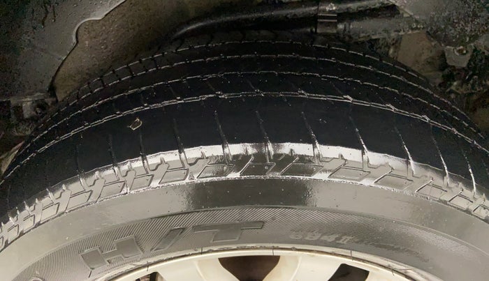 2017 Mahindra XUV500 W8 FWD, Diesel, Manual, 46,576 km, Left Rear Tyre Tread