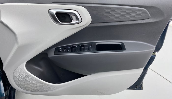 2019 Hyundai GRAND I10 NIOS SPORTZ 1.2 AT, Petrol, Automatic, 18,631 km, Driver Side Door Panels Control