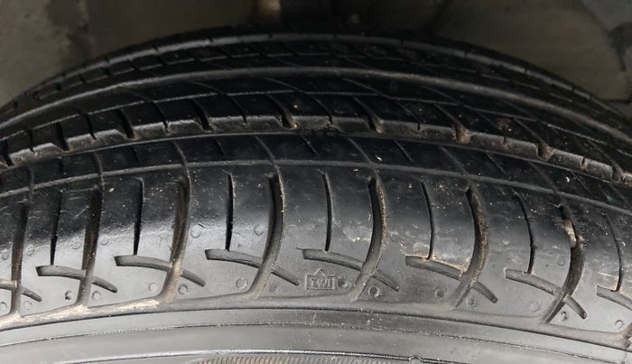 2018 Maruti Baleno DELTA 1.2 K12, Petrol, Manual, 9,731 km, Left Front Tyre Tread