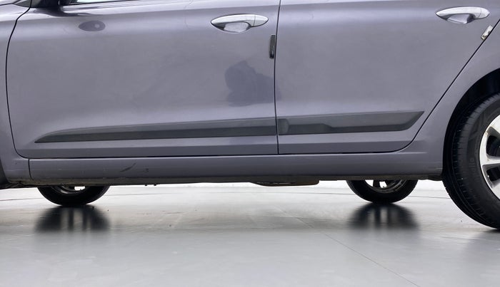 2016 Hyundai Elite i20 ASTA 1.2 (O), Petrol, Manual, 59,942 km, Left running board - Minor scratches