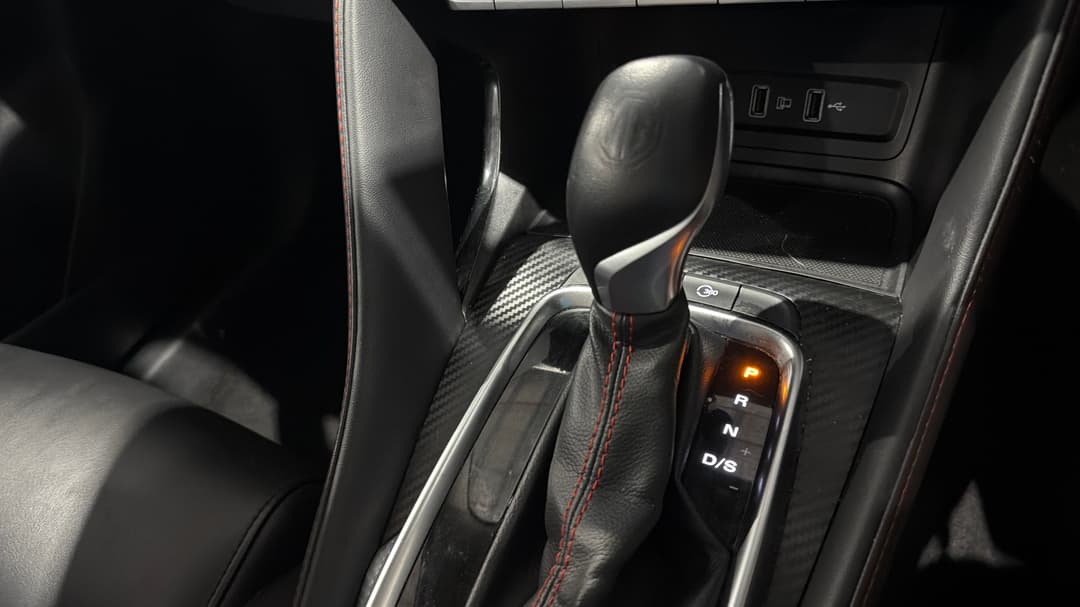 2020 MG Zst Excite, Automatic, 82249 km, Gear Lever 