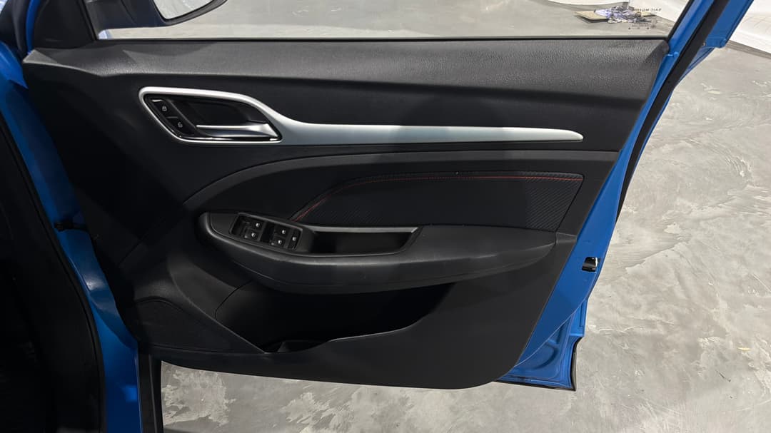2020 MG Zst Excite, Automatic, 82249 km, Speaker View