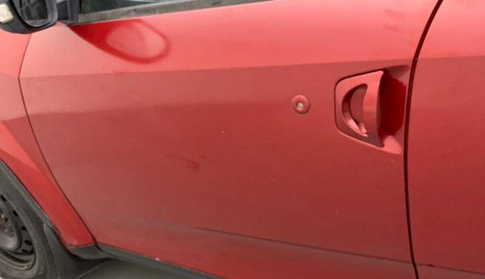 2014 Mahindra XUV500 W6, Diesel, Manual, 92,368 km, Front passenger door - Paint has faded