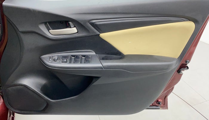 2017 Honda Jazz 1.2 S MT, Petrol, Manual, 20,158 km, Driver Side Door Panels Control