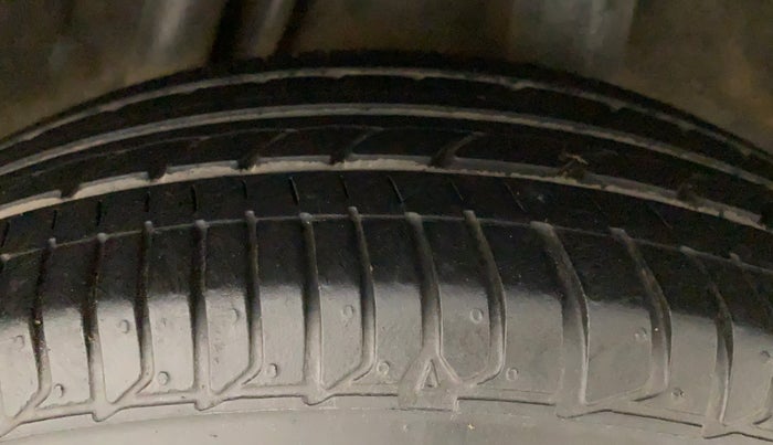 2015 Honda City 1.5L I-VTEC V MT, Petrol, Manual, 49,932 km, Left Rear Tyre Tread