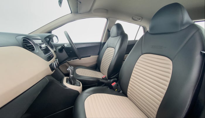 2016 Hyundai Grand i10 Magna 1.2 AT  VTVT, Petrol, Automatic, 75,800 km, Right Side Front Door Cabin