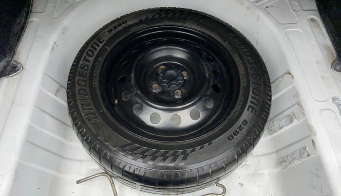 2014 Toyota Etios GD, Diesel, Manual, 1,35,034 km, Spare Tyre