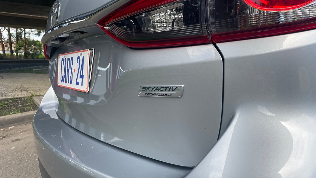 Badge (Boot Right Side)