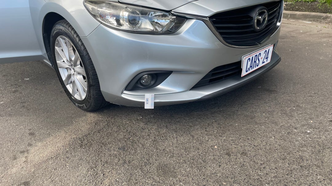 Bumper Front Scratch