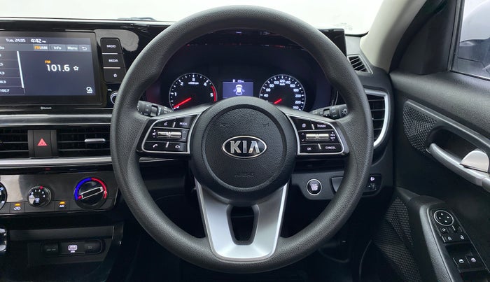 2020 KIA SELTOS HTK PLUS 1.5 DIESEL, Diesel, Manual, 30,595 km, Steering Wheel Close Up