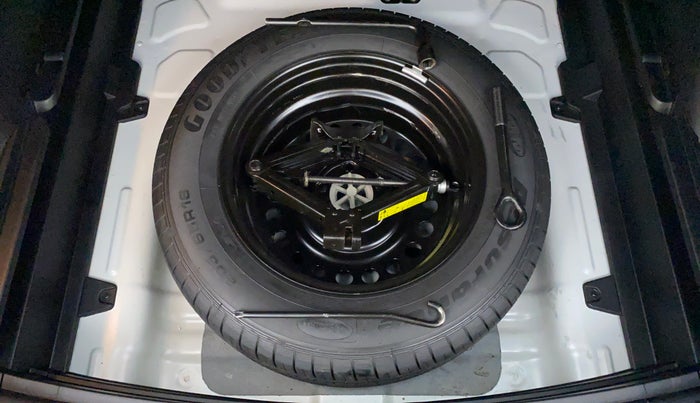 2020 KIA SELTOS GTX 1.4 GDI AT PETROL, Petrol, Automatic, 13,689 km, Spare Tyre
