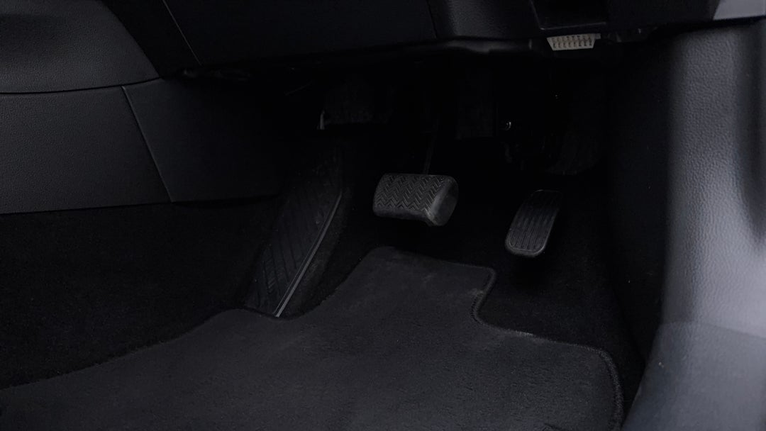 Pedals and Footmat
