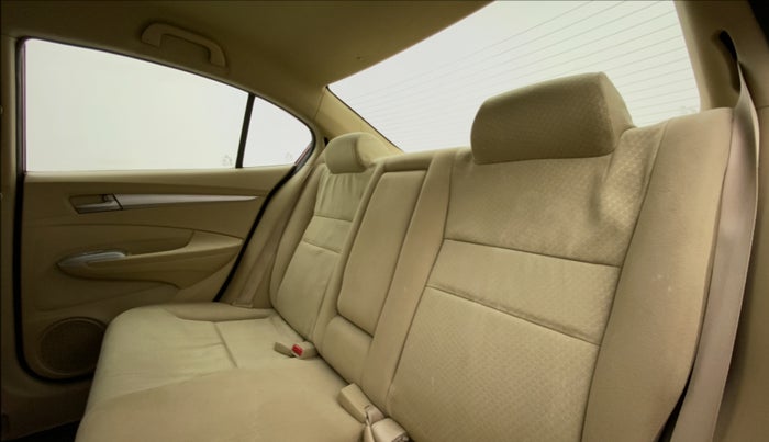 2010 Honda City V MT PETROL, Petrol, Manual, 65,112 km, Right Side Rear Door Cabin