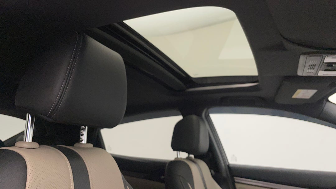 2018 Honda Civic Vti-lx, Automatic, 55123 km, Interior Sunroof/Moonroof