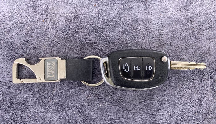 2015 Hyundai Elite i20 SPORTZ 1.2, Petrol, Manual, 68,719 km, Key Close Up