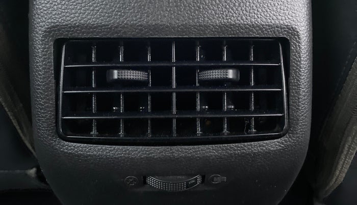 2015 Hyundai Elite i20 SPORTZ 1.2, Petrol, Manual, 68,719 km, Rear AC Vents