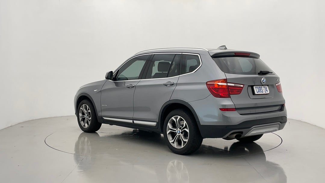 Left Back Diagonal (45- Degree) View