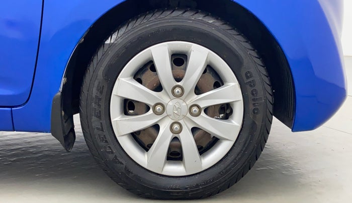 2013 Hyundai Eon MAGNA PLUS, Petrol, Manual, 13,809 km, Right Front Tyre