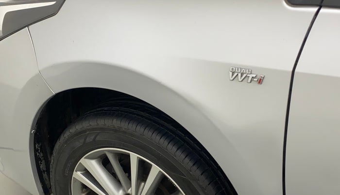 2015 Toyota Corolla Altis VL CVT PETROL, Petrol, Automatic, 83,431 km, Left fender - Slightly dented