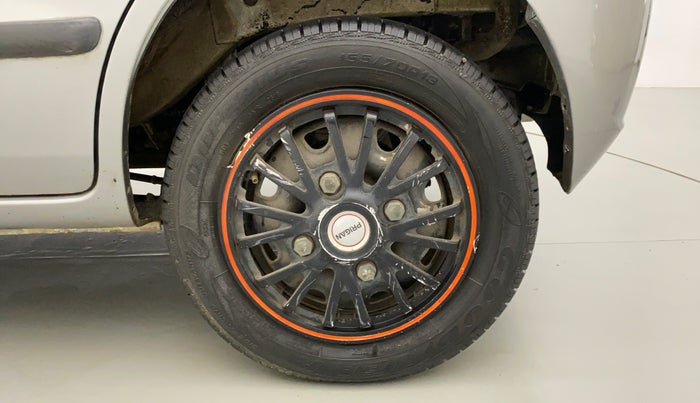 2012 Maruti Zen Estilo LXI CNG, CNG, Manual, 69,197 km, Left Rear Wheel