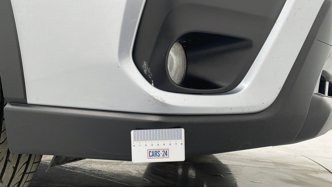 Bumper Front Scratch