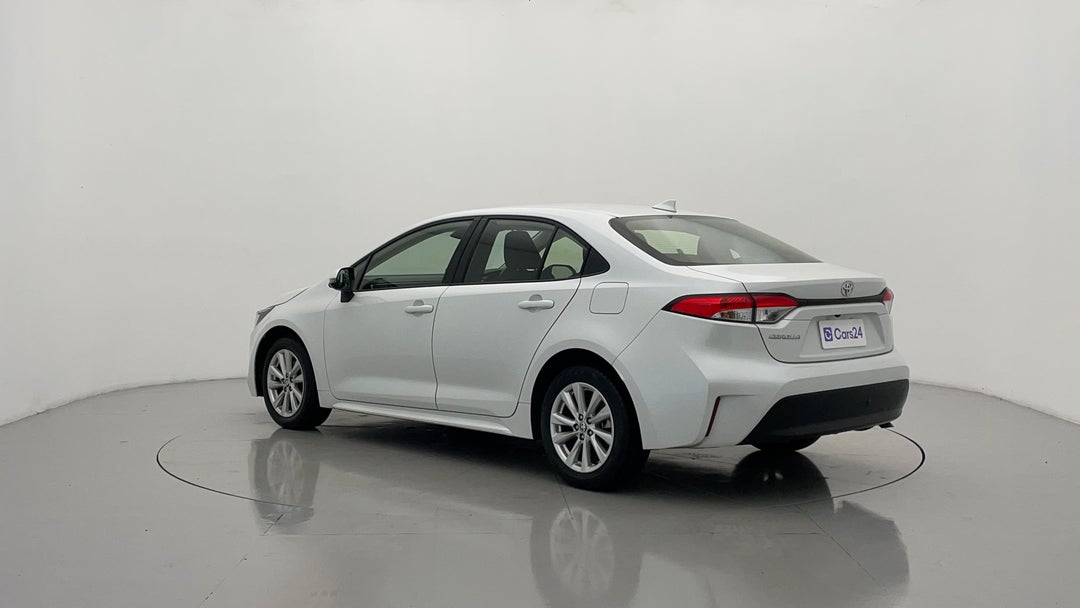 Left Back Diagonal (45- Degree) View