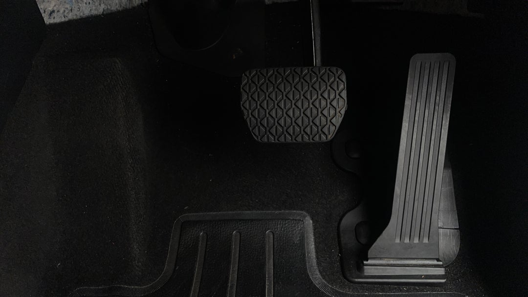Pedals and Footmat
