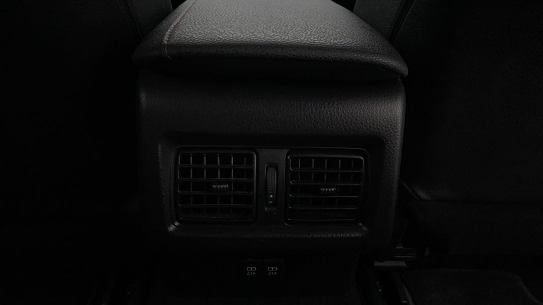 Rear A/C Vent