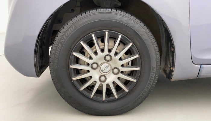 2011 Hyundai Eon ERA, Petrol, Manual, 66,491 km, Left Front Wheel