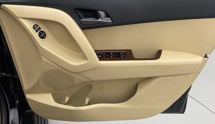 2018 Hyundai Creta 1.6 SX PLUS AUTO PETROL, Petrol, Automatic, 31,593 km, Driver Side Door Panels Control