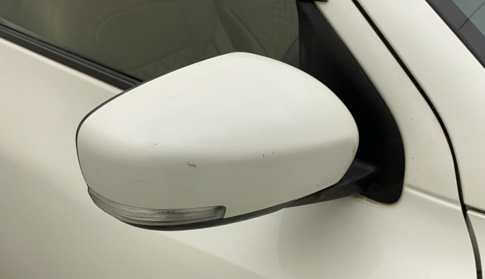2017 Maruti Dzire VXI, Petrol, Manual, 96,392 km, Right rear-view mirror - Minor scratches