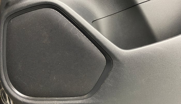 2017 Honda Jazz 1.2 V MT, Petrol, Manual, 43,723 km, Speaker